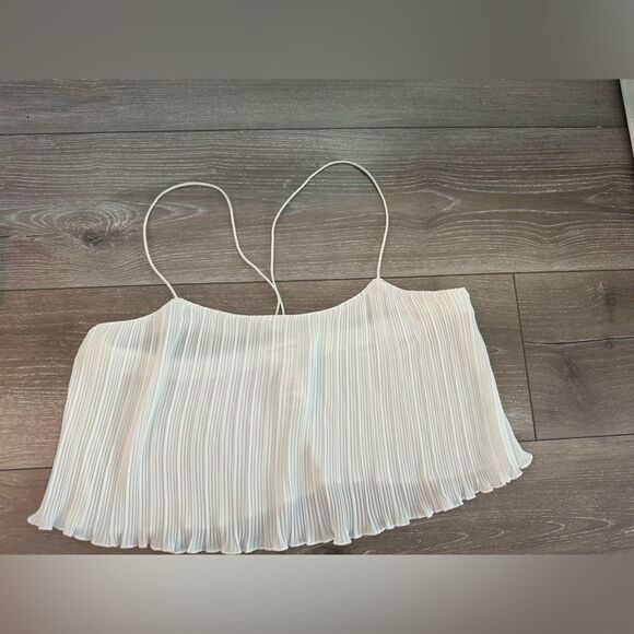 Good American | Plisse Crop Camisole Tank - Picture 6 of 6